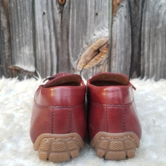 Red Leather Moccasins Clarks Dameo Swing Size 7 Slip On Cushioned Driving Loafer - Picture 6 of 15